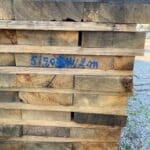 Traverses de pin paysagères bois de classe 4 chez Ozaé Graviers Déco