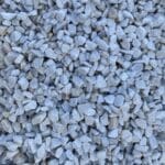 Graviers de chez Ozaé Graviers Déco. Parfait pour embellir vos massifs, vos jardins, vos tours de maison, vos allées de maison, etc. Plusieurs granulométries sont disponibles et plusieurs tonalité. Retrouvez tous nos graviers dans nos agences Ozaé Graviers Déco. Ozaé Graviers Déco Aubigny Ozaé Graviers Déco Les Sables d'Olonnes Ozaé Graviers Déco Les Herbiers Ozaé Graviers Déco Chantonnay Ozaé Graviers Déco Challans Ozaé Graviers Déco Angers Ozaé Graviers Déco Chateaubriant Ozaé Graviers Déco La Rochelle Ozaé Graviers Déco Laval Ozaé Graviers Déco Montélimar