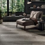 Dalle Céramique GYLIANE - Map 2 Dalle Céramique GYLIANE Map Ozaé Graviers Déco, dalle extérieure effet bois gris antidérapante