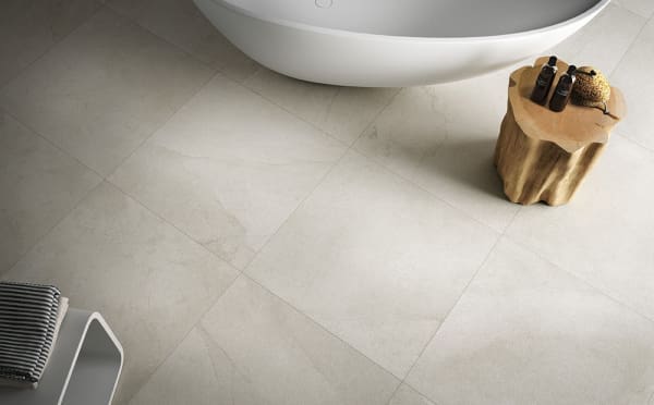 Dalle Céramique PORTRAITS – Comblanchien – Ozaé Graviers Déco Dalle Céramique PORTRAITS - Comblanchien teinte claire effet pierre naturelle – Ozaé Graviers Déco